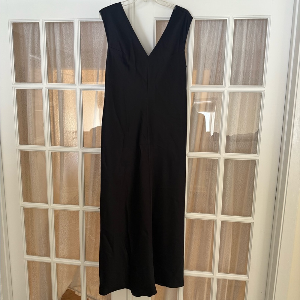 Leset Black Sleeveless Maxi Dress